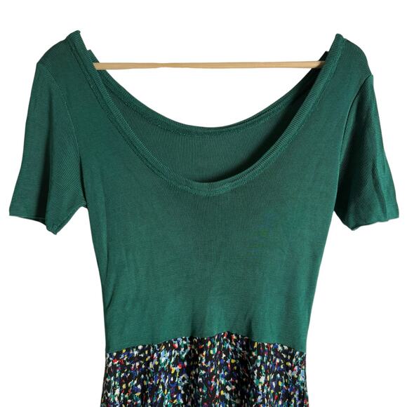 Sandro Green Viscose Knit Short Sleeve Asymmetric Printed Dress Size Small - Picture 9 of 11